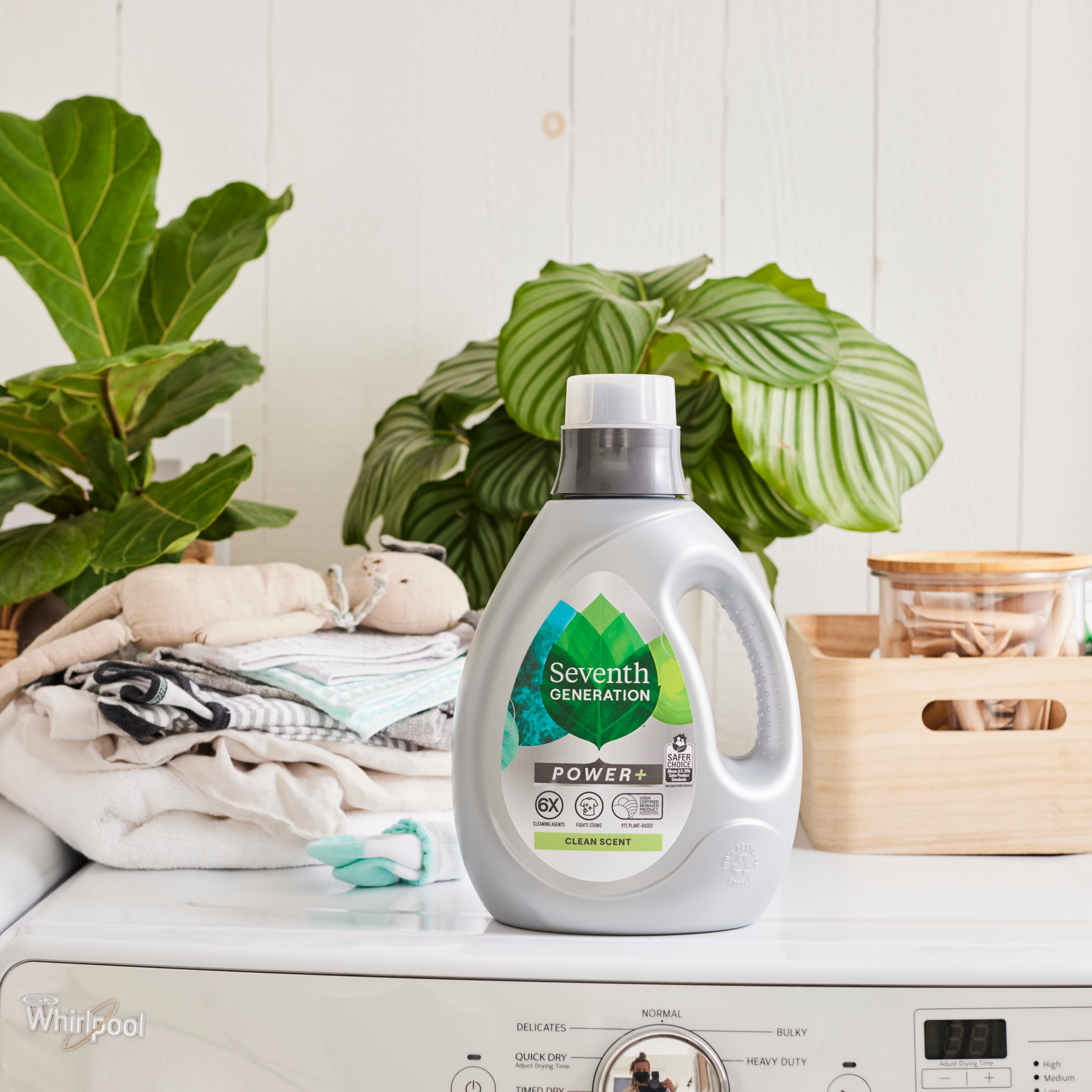 Power+™ Liquid Laundry Detergent - Clean Scent for Fresh Laundry Care